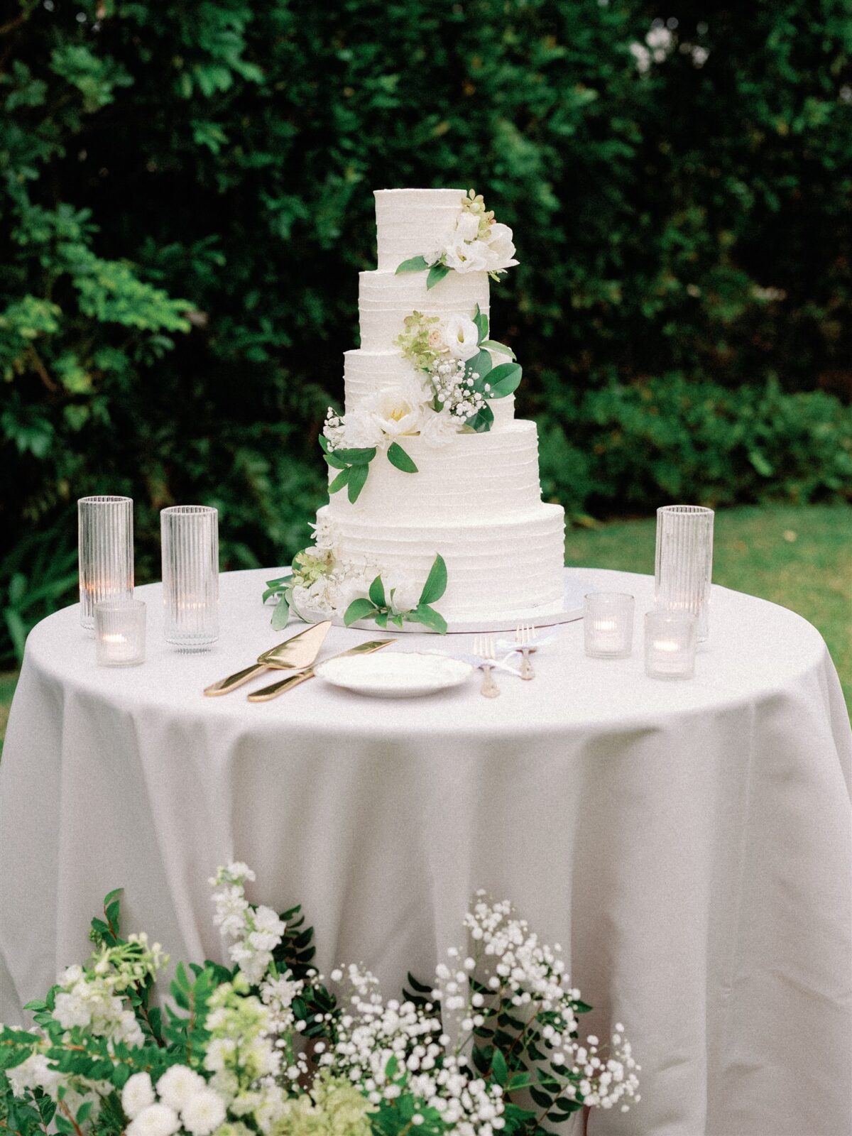 White Wedding Cake at the La Jolla Women's Club