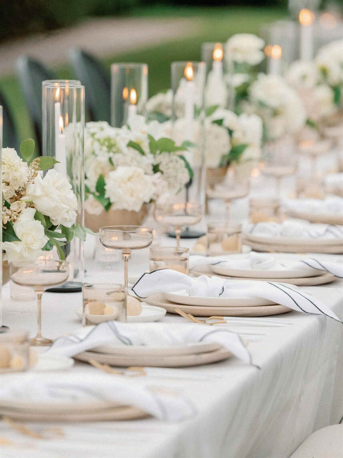 modern wedding reception table at the La Jolla Women's Club