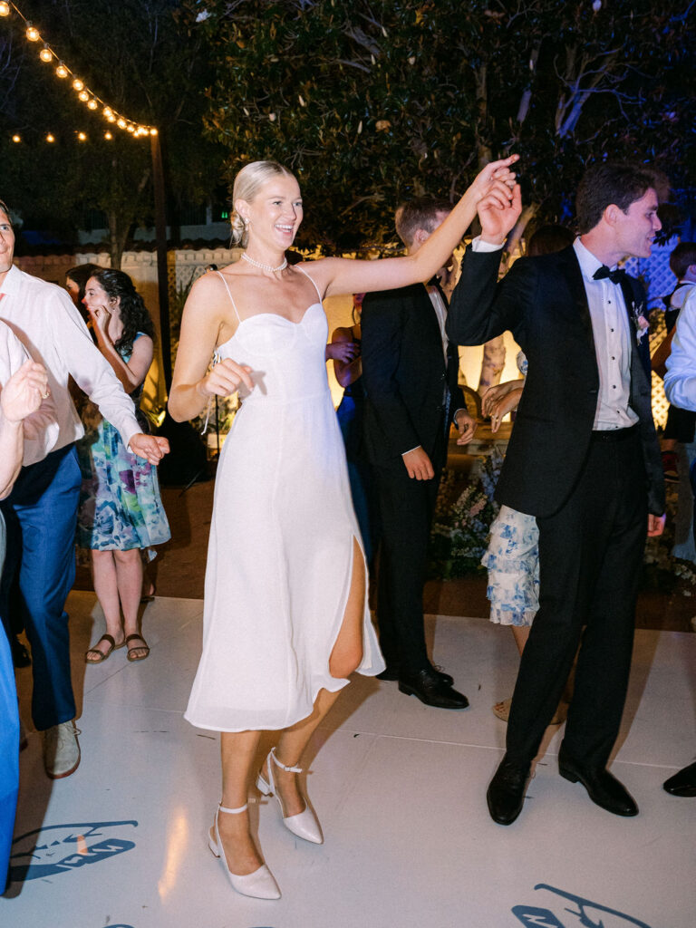 Bride and groom dancing at the Darlington House