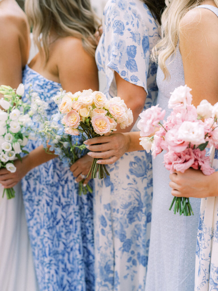 mix and match bridesmaids bouquets 