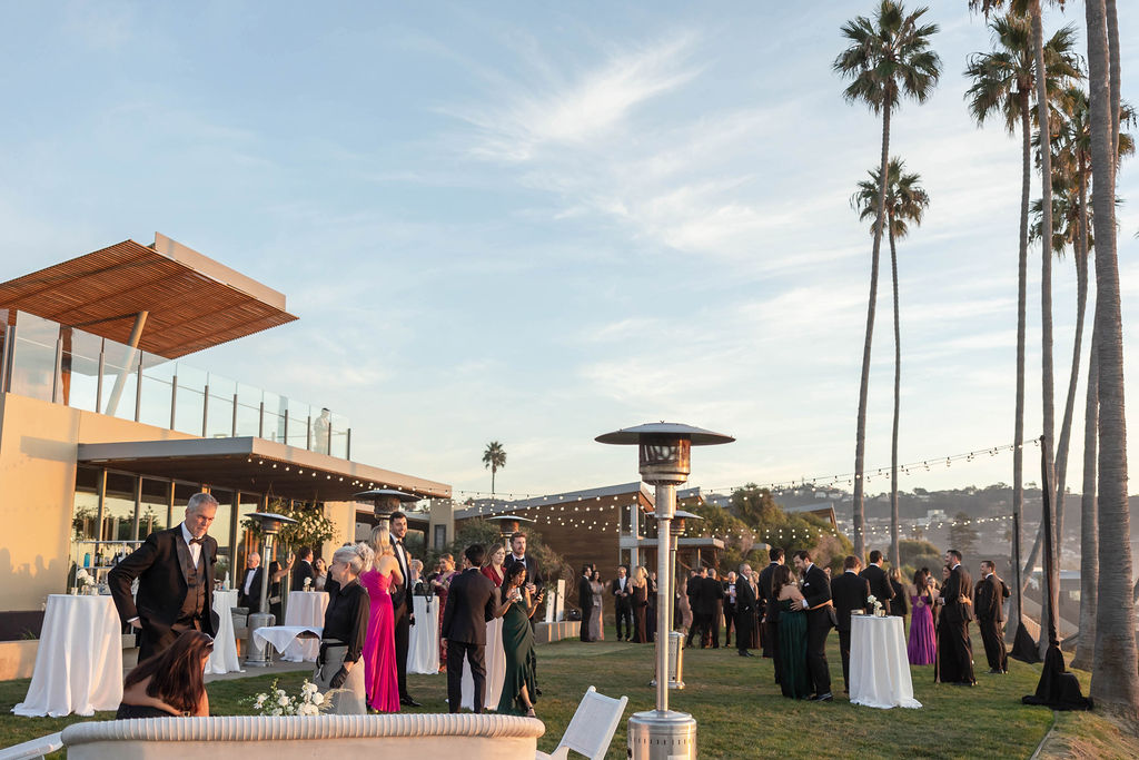 Guests enjoying cocktail hour at Scripps Seaside Forum