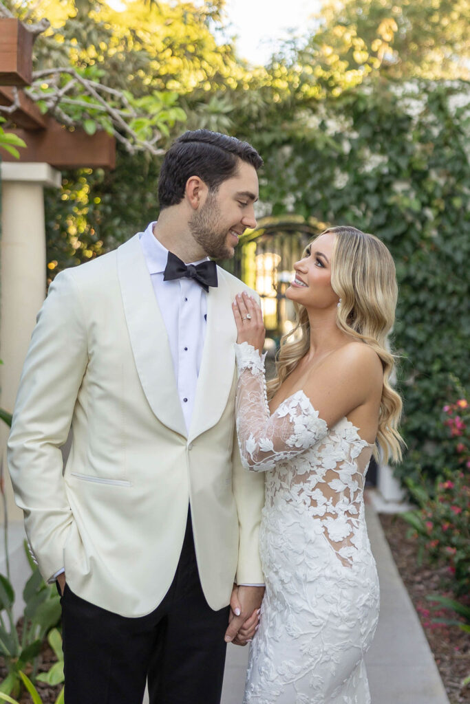 bride and groom at the Orle Hotel in La Jolla